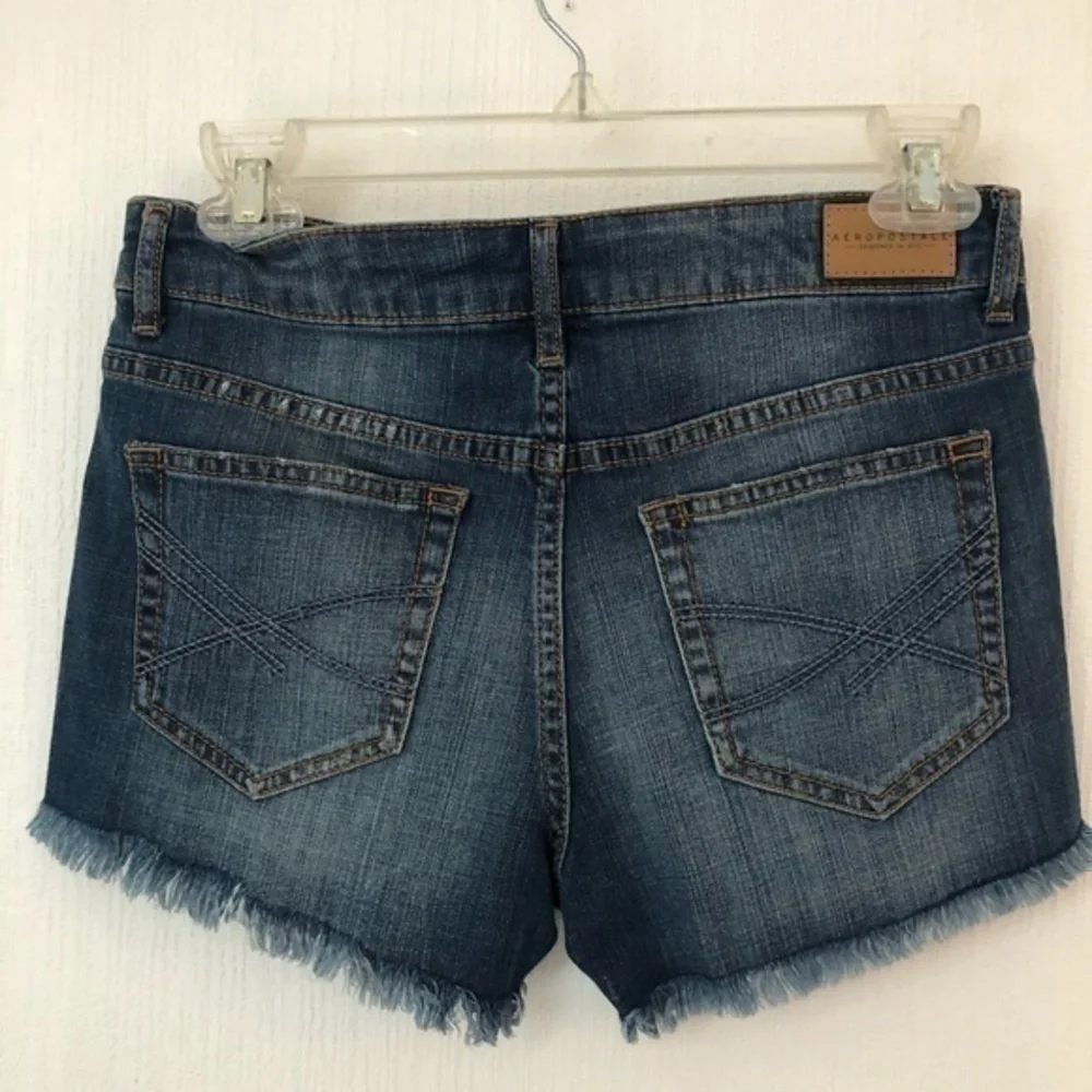 Blue jean shorts Aeropostale high waisted sz 2